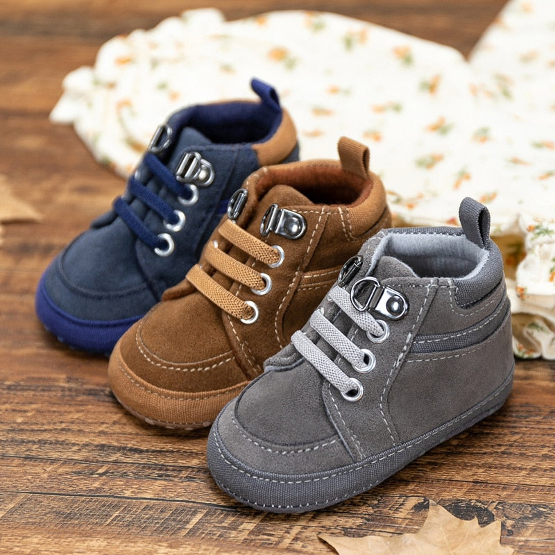 Sapatos de bebe menino recem-nascido infantil casual confortavel sola de algodao antiderrapante couro.